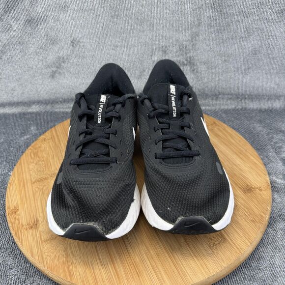 Nike Shoes Womens Size 8.5 Black White Revolution 5 Running Sneaker BQ3207-002 - Picture 3 of 9
